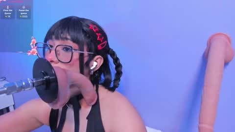 linda_sofi__ online show from 02.20.26