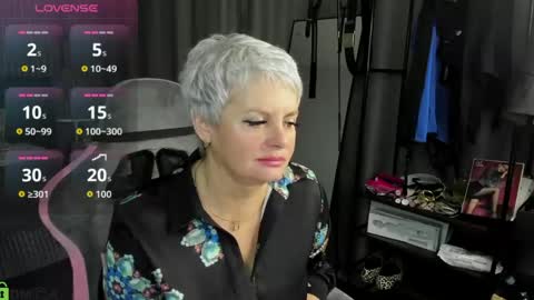 Snapshot of linda_zefir chatting on 04.21.26 Linda Zefir online show from 04.21.26
