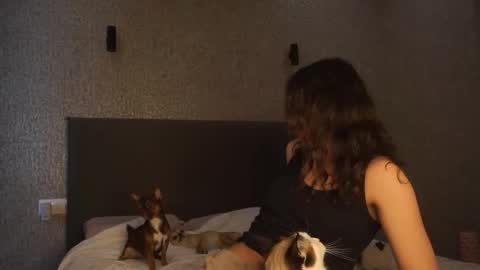 Snapshot of lindaaii chatting on 03.22.26 Linda online show from 03.22.26