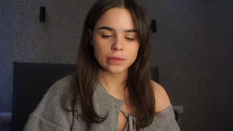 Snapshot of lindaaii chatting on 04.22.26 Linda online show from 04.22.26