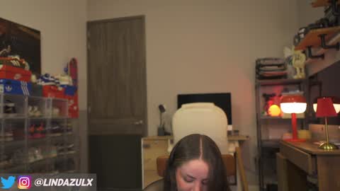 Nia  online show from 11.07.25