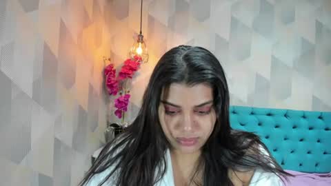 Snapshot of lindabreexlove chatting on 07.03.26 online show from 07.03.26