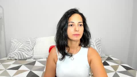 Snapshot of lindainsatiable chatting on 06.22.26 Linda online show from 06.22.26