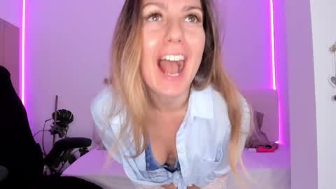 Linda  --  online show from 11.15.25