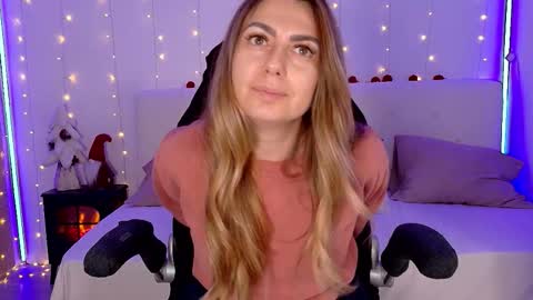 Linda  --  online show from 12.14.25