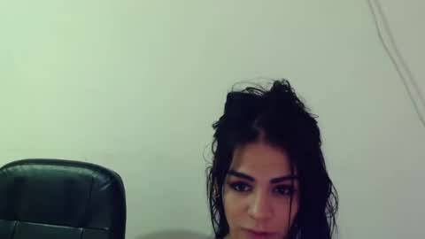 lindsey_2023 online show from 12.13.24