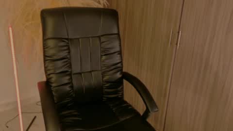 Lindsey Moss online show from 03.13.26