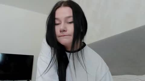 Snapshot of line_green chatting on 02.24.26 Lina online show from 02.24.26