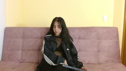 ling ling24 online show from 02.01.25