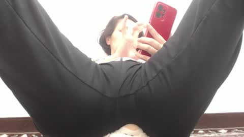 Snapshot of linkisskiss chatting on 01.25.25 LinKissKiss online show from 01.25.25