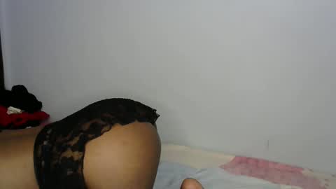 Linniecarol online show from 11.05.25