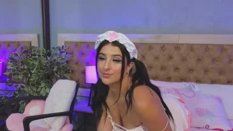Snapshot of linoshka_1 chatting on 02.27.25 Luciana online show from 02.27.25