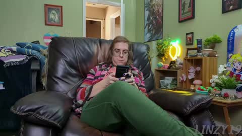 Snapshot of linzy19 chatting on 01.23.25 Linzy19 online show from 01.23.25