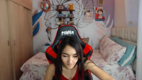 LinzyBaner online show from 01.16.26