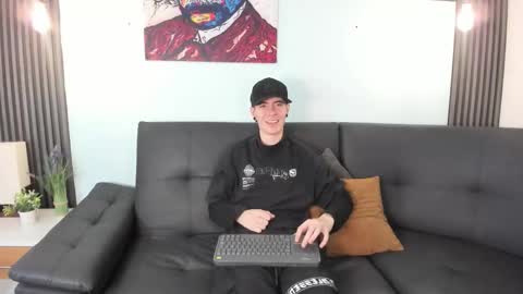 Snapshot of lio_____ chatting on 02.15.26 Lio online show from 02.15.26