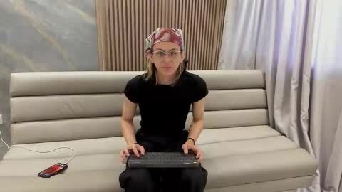 Lior evan online show from 11.17.25