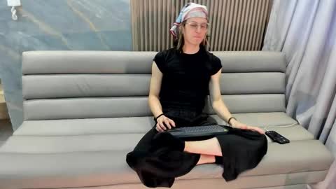 Lior evan online show from 11.28.25