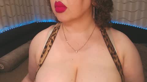 LIpsAddiction online show from 01.16.25