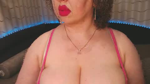 LIpsAddiction online show from 02.18.25