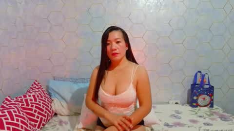 Snapshot of lipsofangel16 chatting on 02.13.26 im cherry online show from 02.13.26