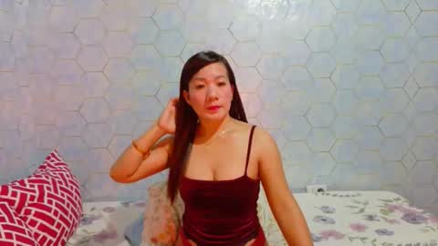 Snapshot of lipsofangel16 chatting on 02.15.26 im cherry online show from 02.15.26