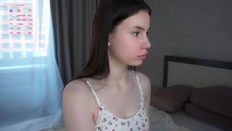 Snapshot of lipswithsmileonthem chatting on 06.17.26 Amelia online show from 06.17.26