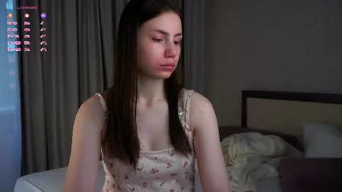 Snapshot of lipswithsmileonthem chatting on 07.06.26 Amelia online show from 07.06.26