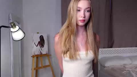 Lina online show from 02.27.25