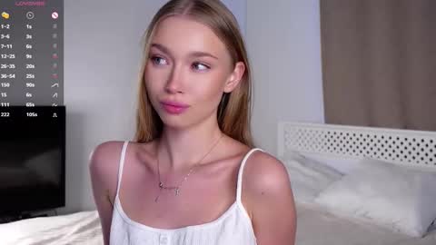 Lina online show from 03.12.25