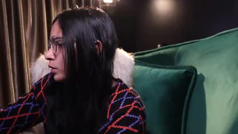 Lire online show from 02.10.25