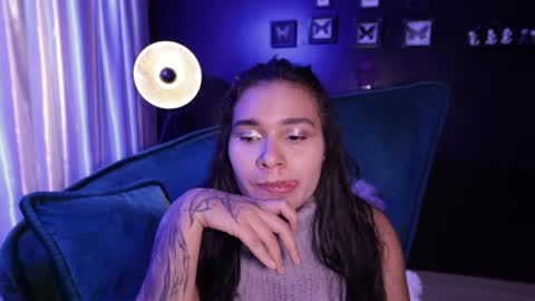 Snapshot of lireesa chatting on 03.23.26 Lire online show from 03.23.26