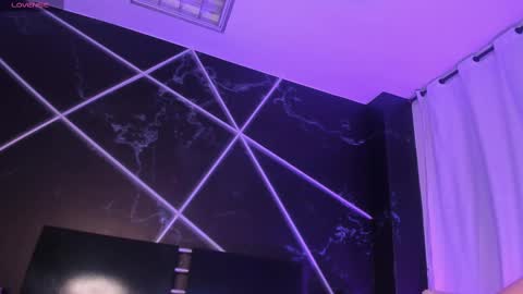 Snapshot of liriacataleya chatting on 02.18.25 Liria online show from 02.18.25