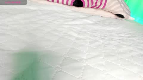 Snapshot of liriacataleya chatting on 02.20.25 Liria online show from 02.20.25