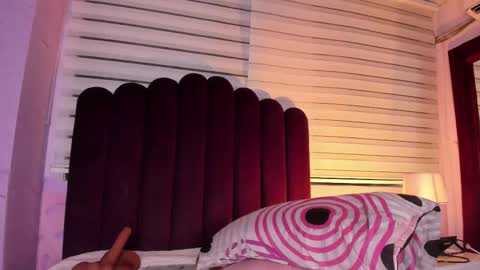 Snapshot of liriacataleya chatting on 02.26.25 Liria online show from 02.26.25