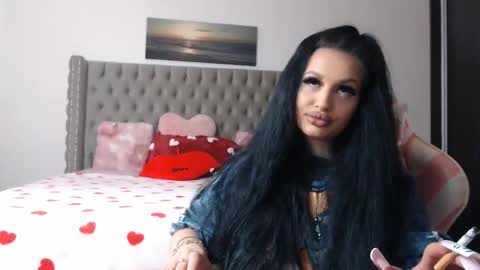 Lisa online show from 02.17.26