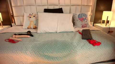 Lisa online show from 01.30.25