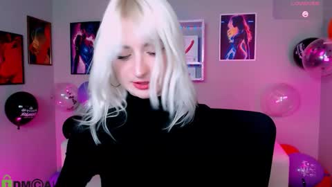 Lisa online show from 11.02.25