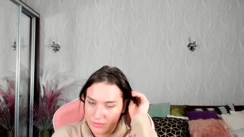 Snapshot of lisa_elfy chatting on 01.06.25 lisa_elfy online show from 01.06.25