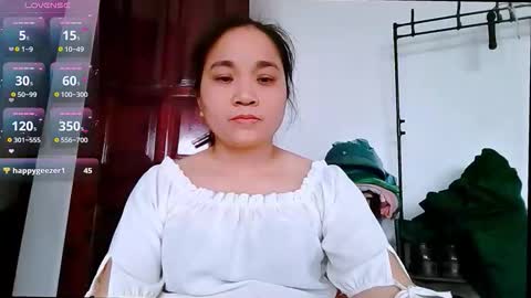 lisa_hanw online show from 05.07.26