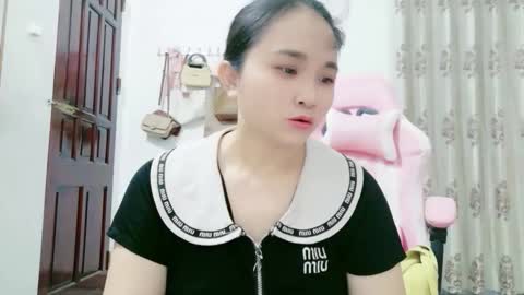 lisa_hanw online show from 05.14.26