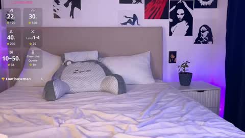 lisa_moons online show from 11.22.25