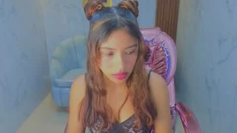 Snapshot of lisa_s1 chatting on 06.12.26 Liz online show from 06.12.26