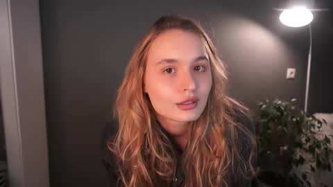 Elisabeth or Lisa online show from 11.19.25