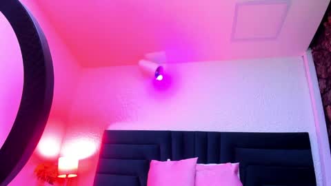 lisa white  online show from 03.28.26