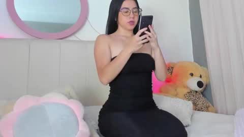 Snapshot of lisaa_a chatting on 02.02.25 Lisa online show from 02.02.25