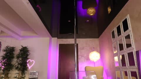 onlyfans-lisaakira instagram-lisaakira9  twitter-lisaakira4 online show from 11.22.25