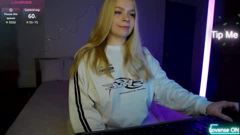 Snapshot of lisacandy1 chatting on 01.19.26 Lisa online show from 01.19.26