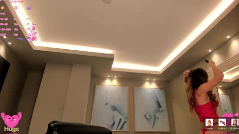 Lisa  Flowers online show from 03.26.26