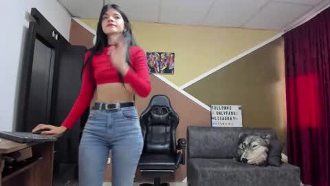 Snapshot of lisagray_1 chatting on 02.27.26 Lisa Gray Independent Model online show from 02.27.26