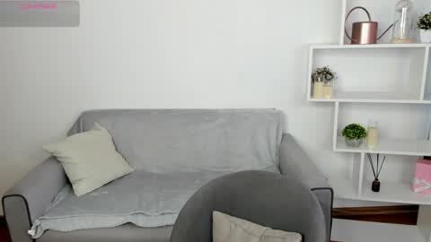 Snapshot of lisahille chatting on 04.09.26 Lisa online show from 04.09.26